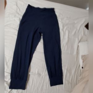 Lululemon Cropped Jogger Pants